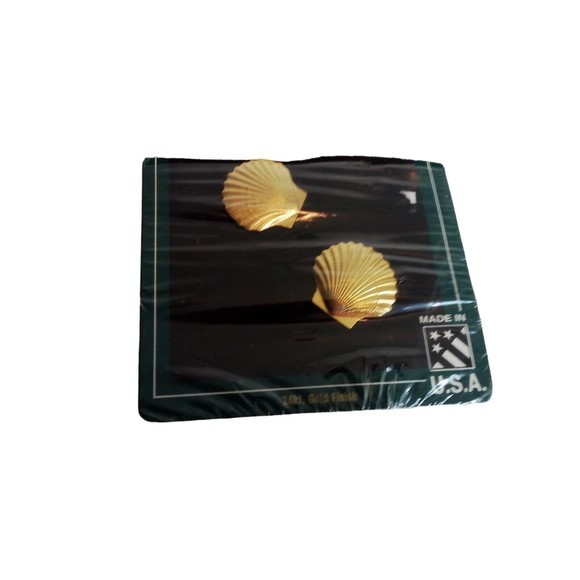 Vintage Shell Decor Accent Set - Picture 1 of 12